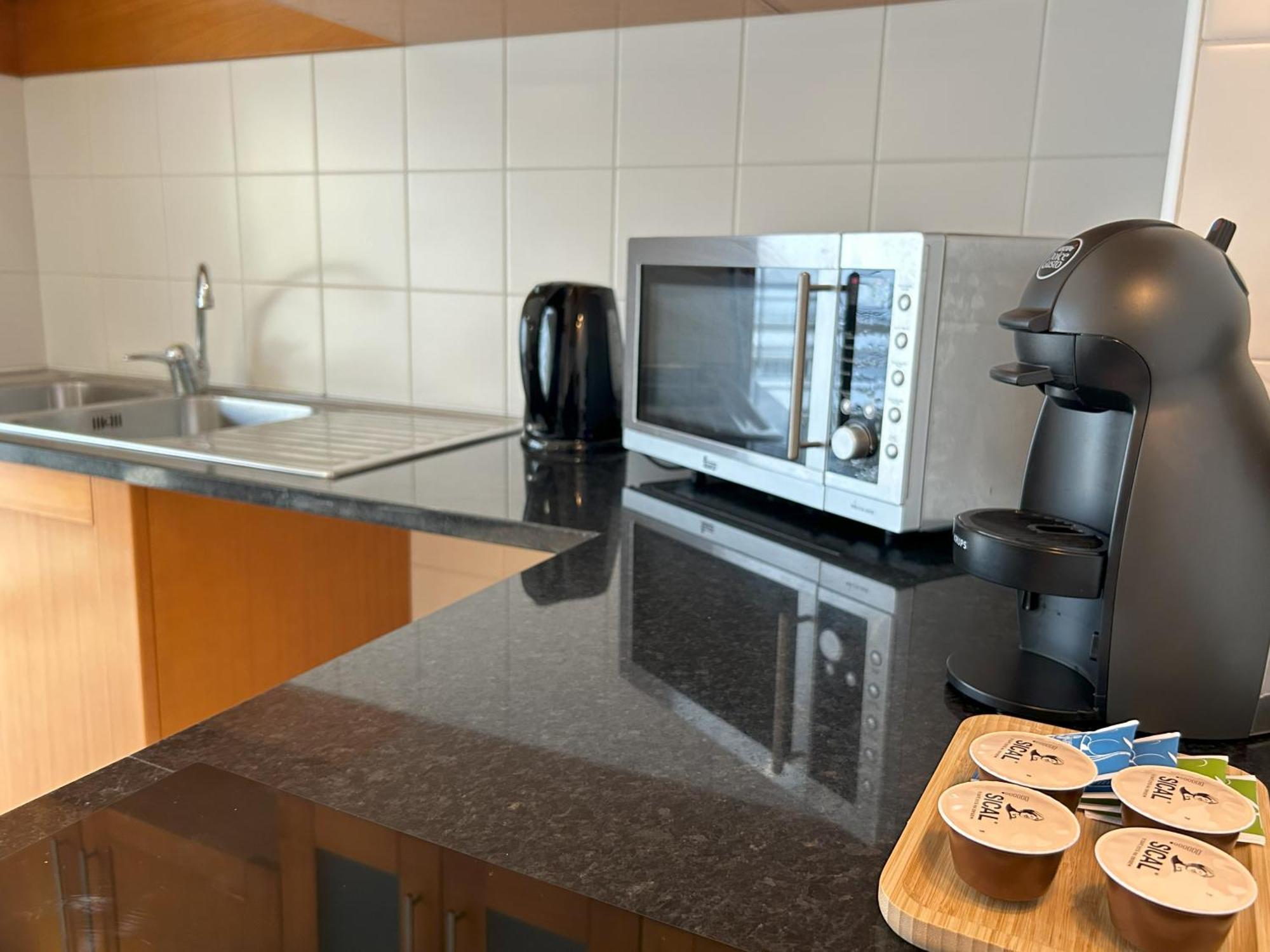 Oceanus Executive Apartment Понта Делгада Екстериор снимка